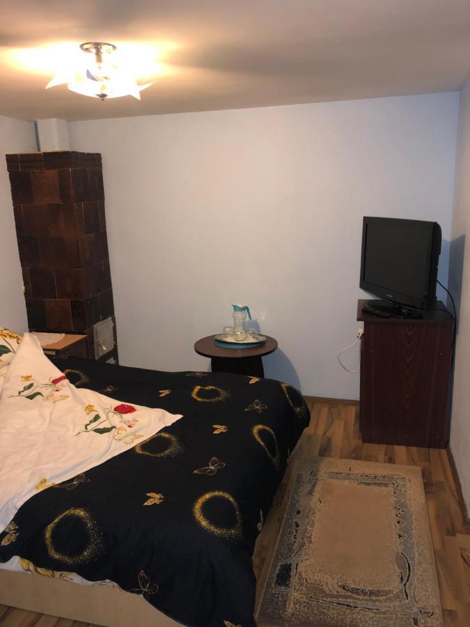 Hotel Casuta Bunicilor Isverna Exteriér fotografie