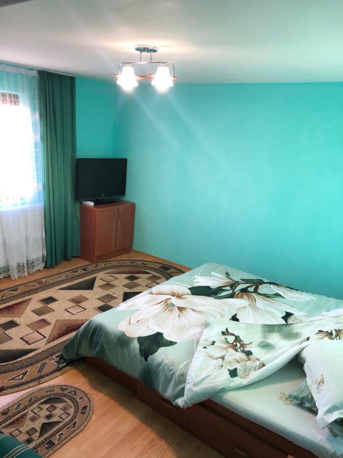 Hotel Casuta Bunicilor Isverna Exteriér fotografie